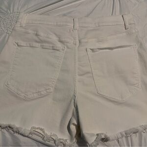 Express White Cropped Denim Shorts with Frayed Hem